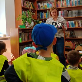 Przedszkolaki w bibliotece
