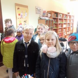 Uczniowie klasy 2 w filii w Kaszowie.